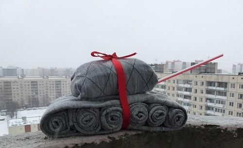 Как оригинально и красиво подарить носки мужчине
